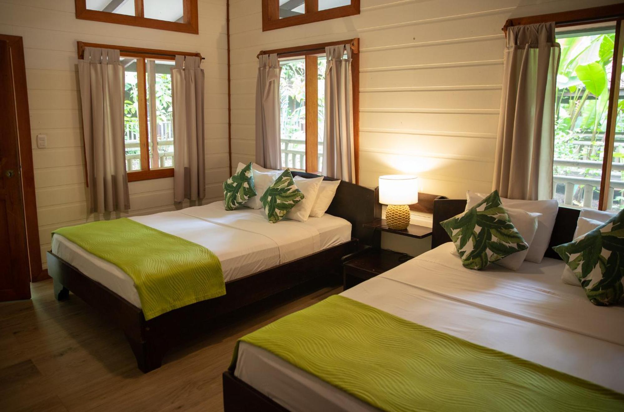 Pachira Lodge Тортугеро Экстерьер фото