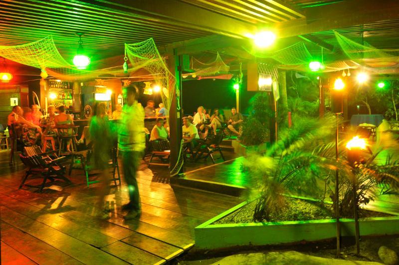 Pachira Lodge Тортугеро Экстерьер фото